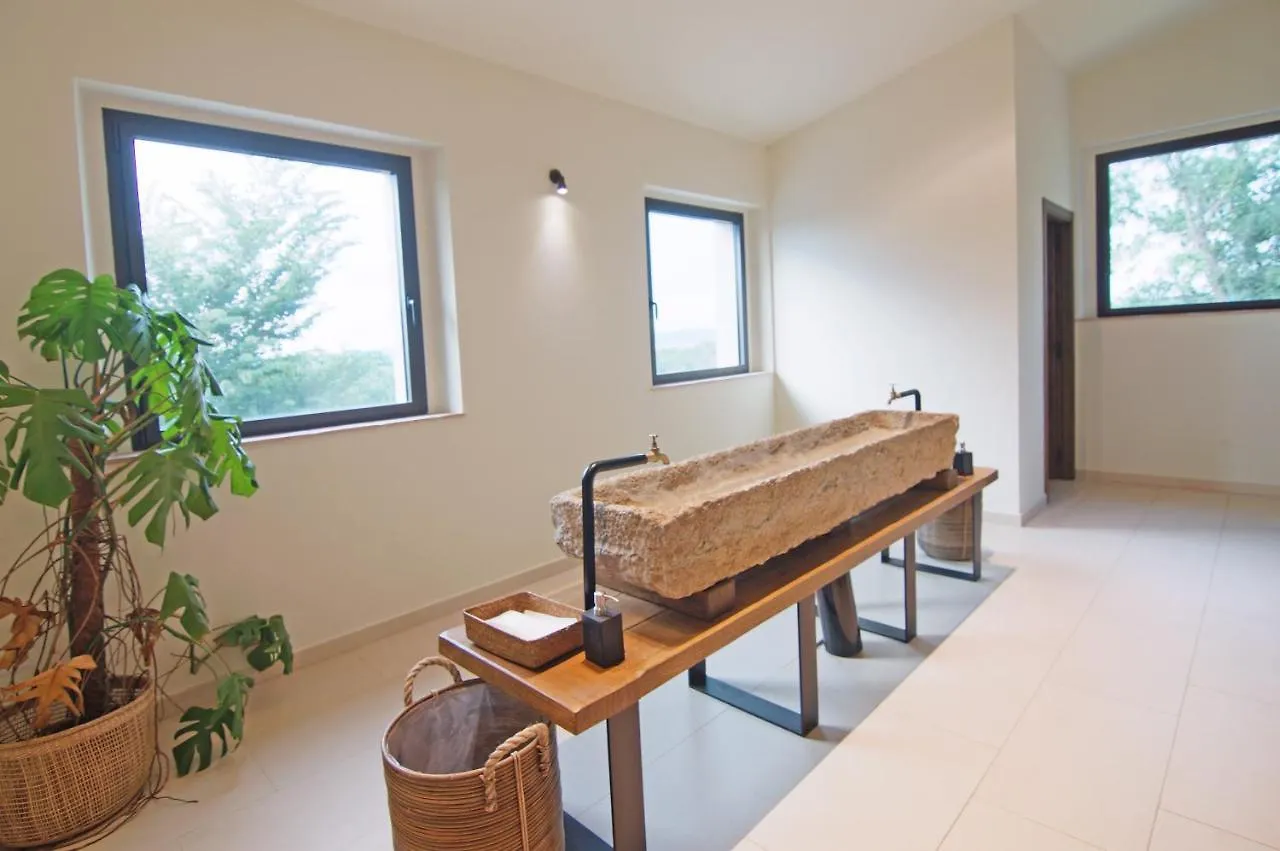 Can Bufi - Hotel & Winery
