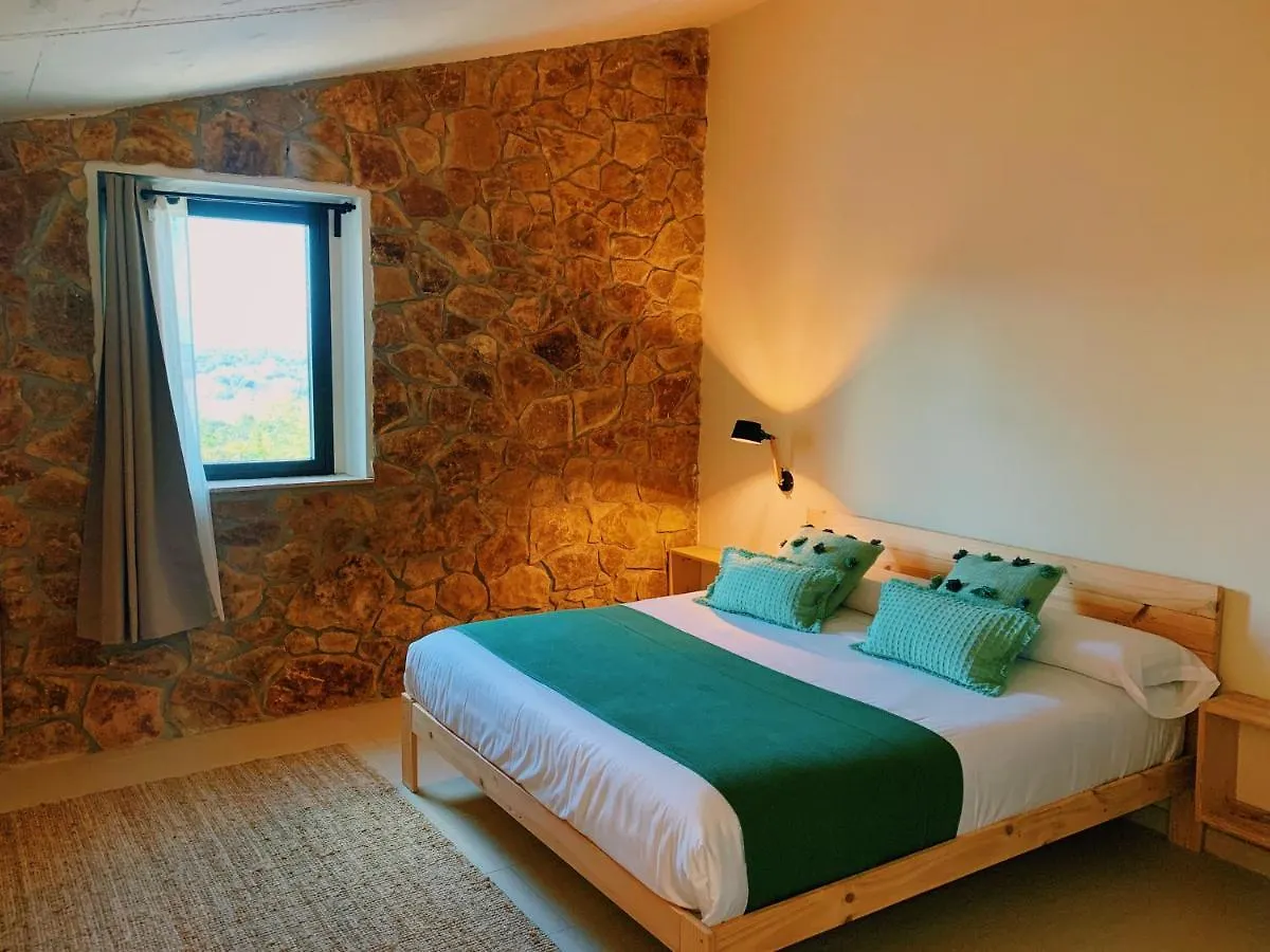 Can Bufi - Hotel & Winery  Llagostera